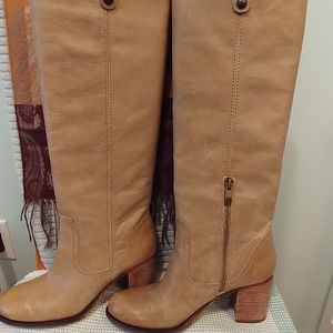 NWOT Vince Camuto boots, 6.5 B beige leather